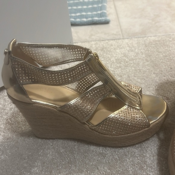 Michael Kors Wedges - Picture 2 of 3
